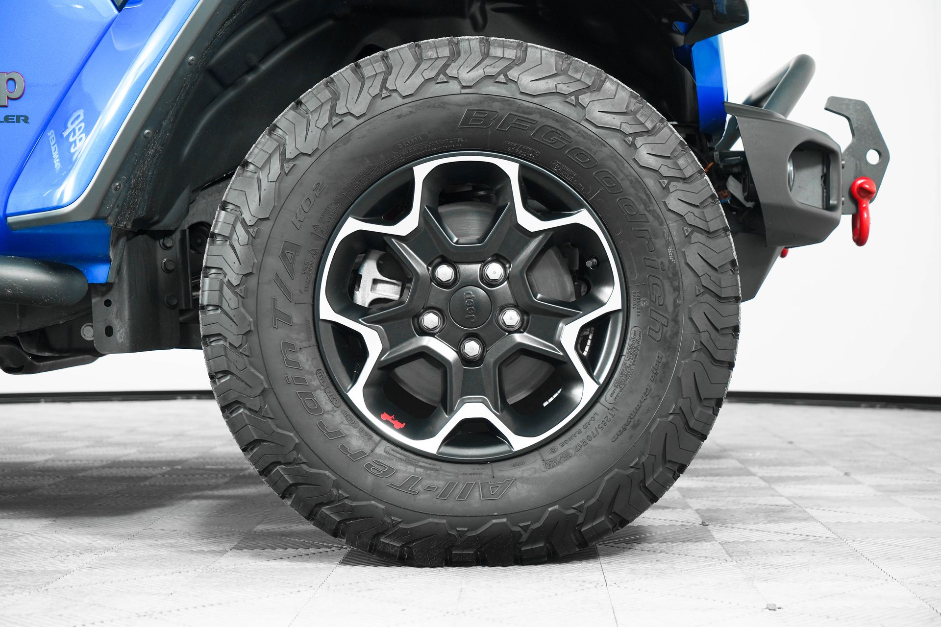 2023 Jeep Wrangler Rubicon photo 8
