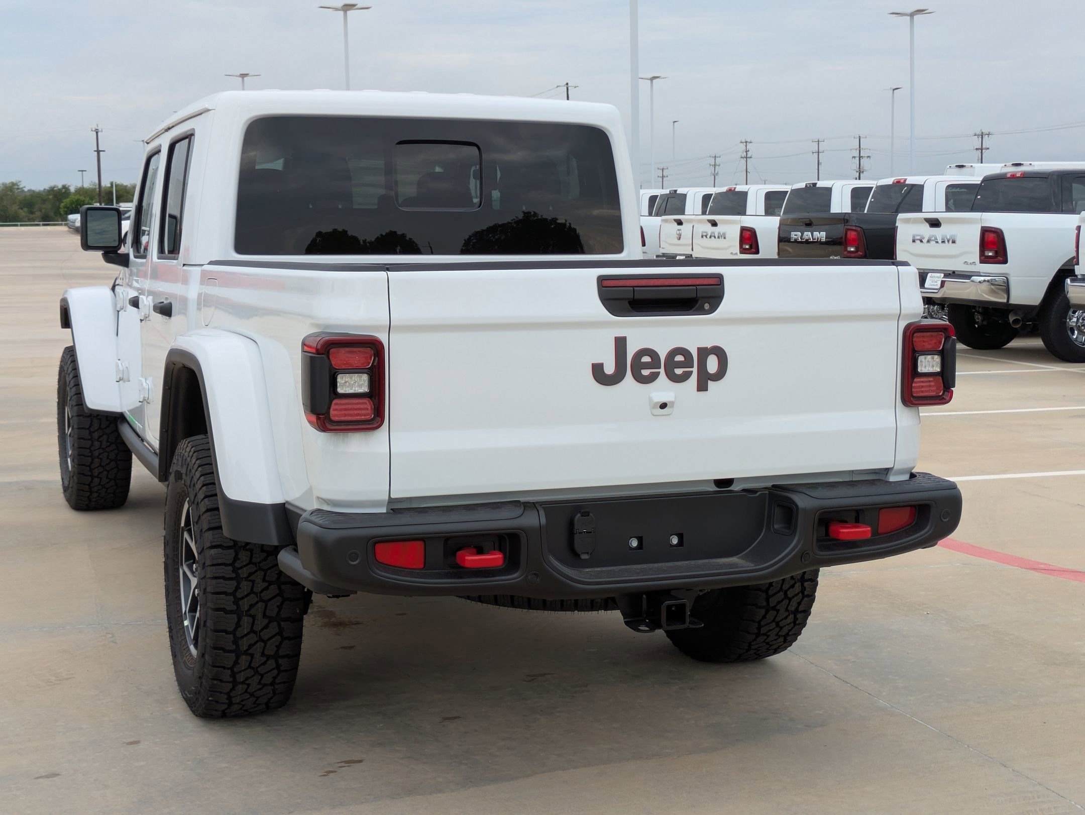 2025 Jeep Gladiator Rubicon photo 5