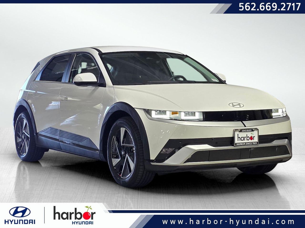 2026 Hyundai IONIQ 5 SE's photo