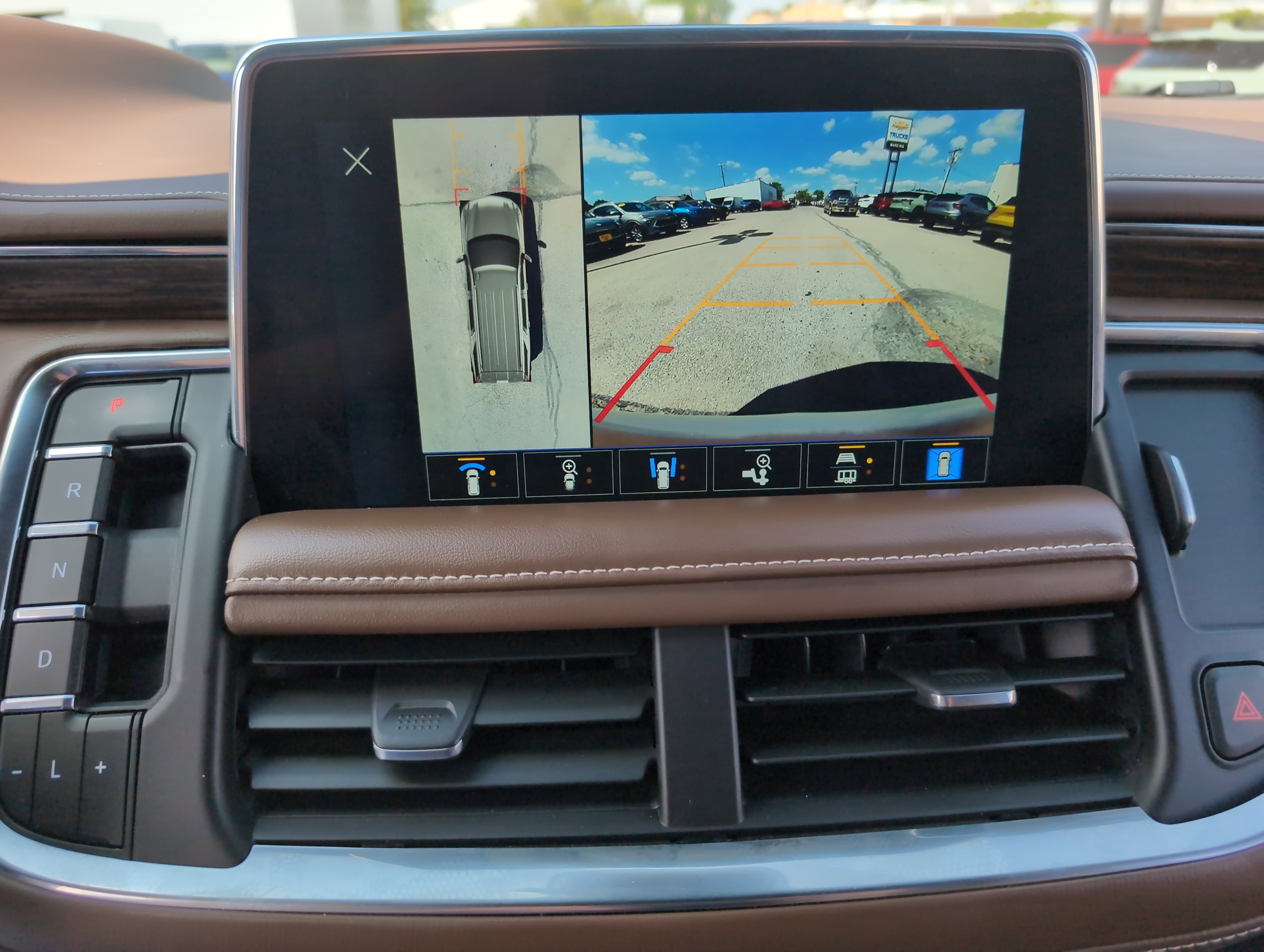 2024 Chevrolet Tahoe High Country photo 9