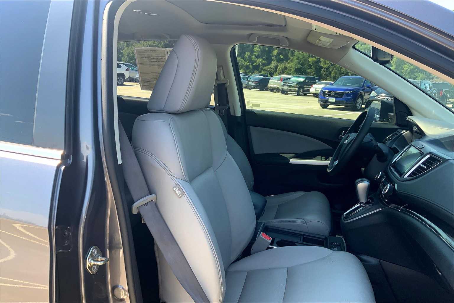 2016 Honda CR-V EX-L photo 8