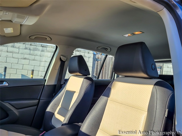 2016 VOLKSWAGEN TIGUAN - Image 10