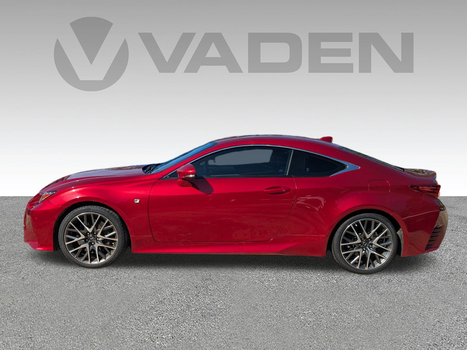 2017 Lexus RC 200t photo 6