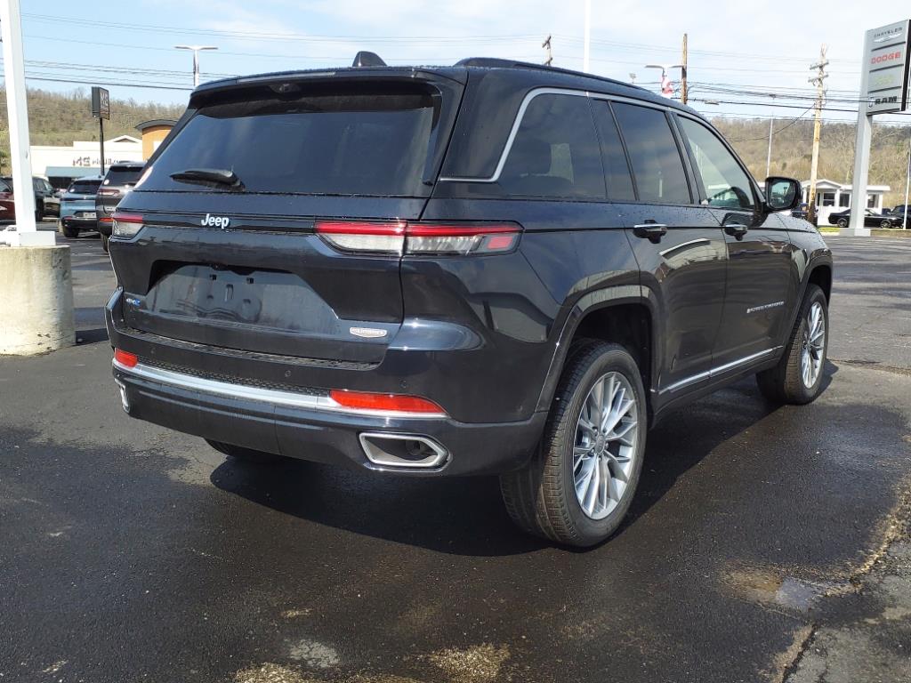 2024 Jeep Grand Cherokee Summit 4xe photo 2