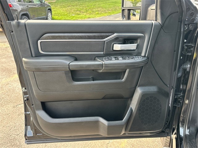 2024 Ram 2500 Big Horn photo 24