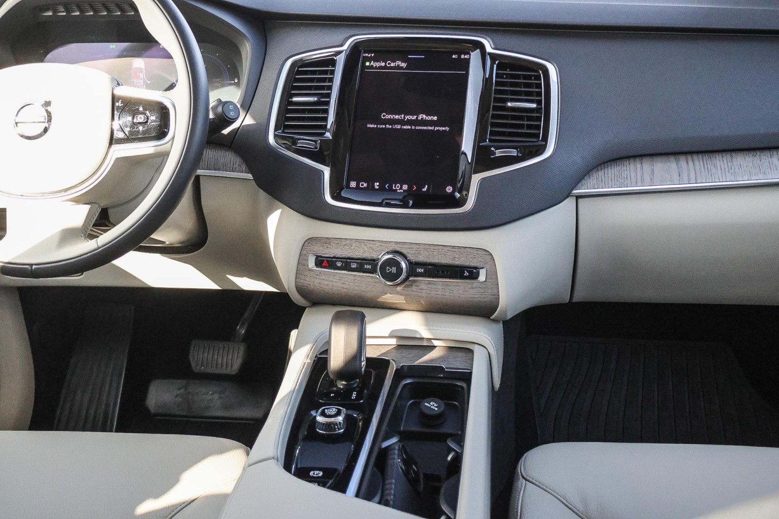 2024 Volvo XC90 Recharge Plus photo 15