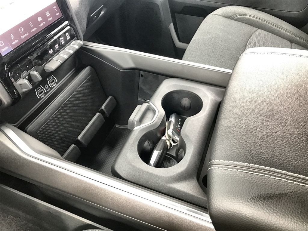 2026 Ram 2500 Big Horn photo 20