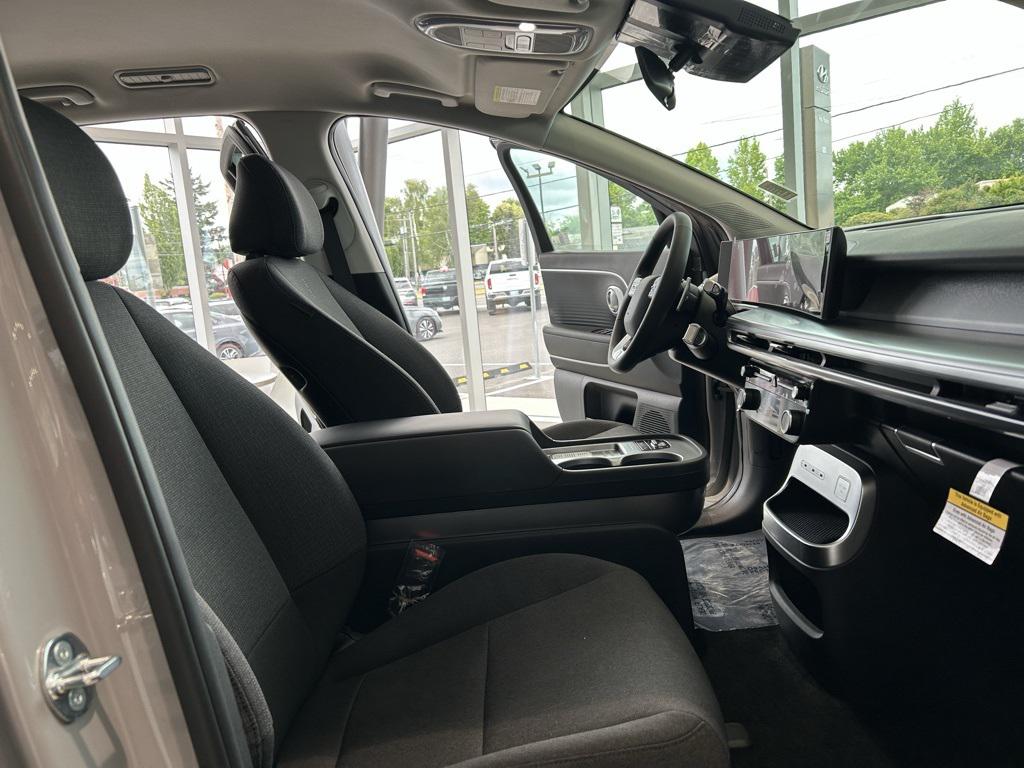 2026 Hyundai Ioniq photo 26