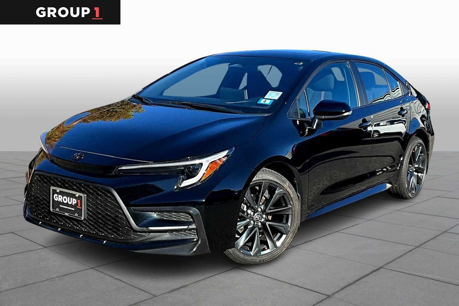 2025 Toyota Corolla SE's photo