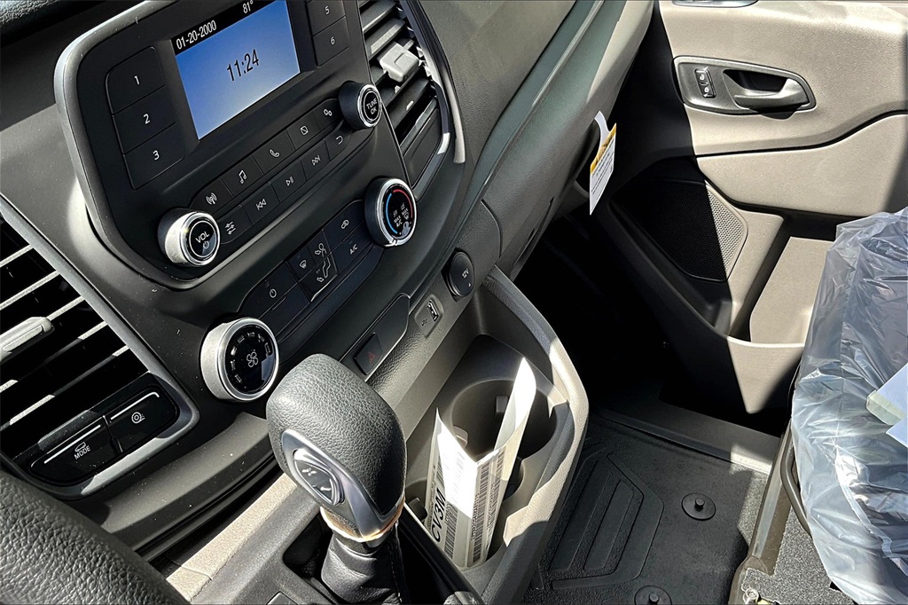 2025 Ford Transit photo 6