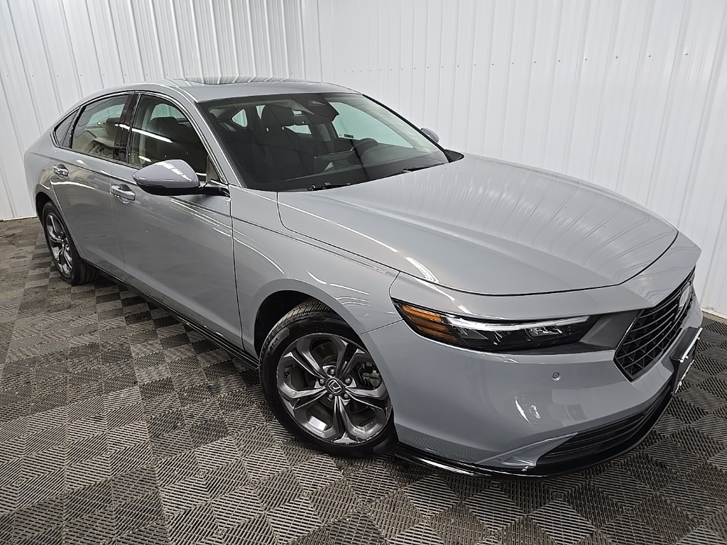 2023 Honda Accord Hybrid EX-L photo 7