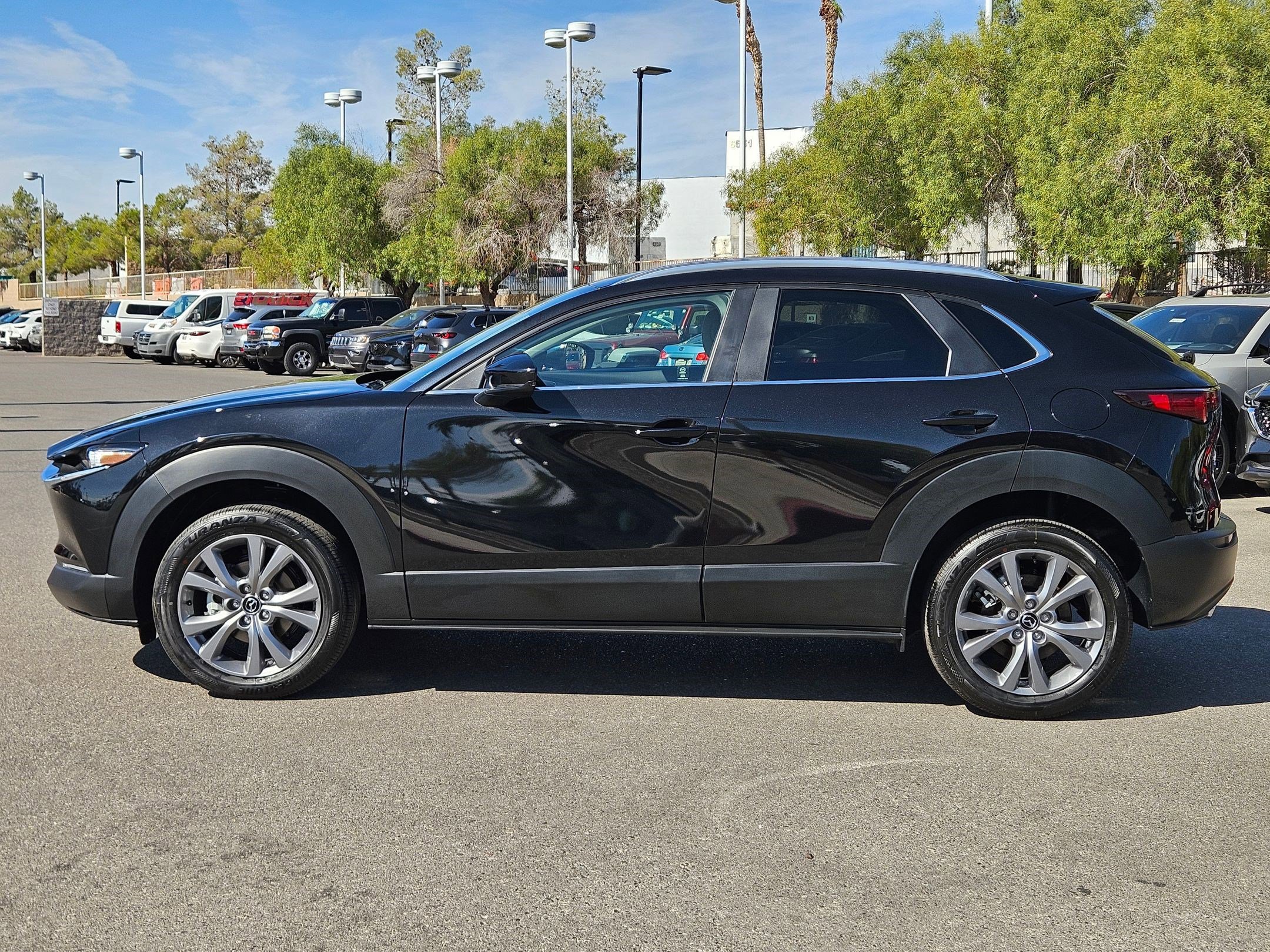 2025 Mazda CX-30 2.5 S Preferred photo 2