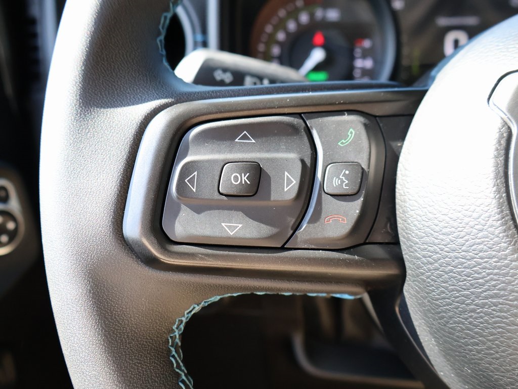 2024 Jeep Wrangler Rubicon 4xe photo 24