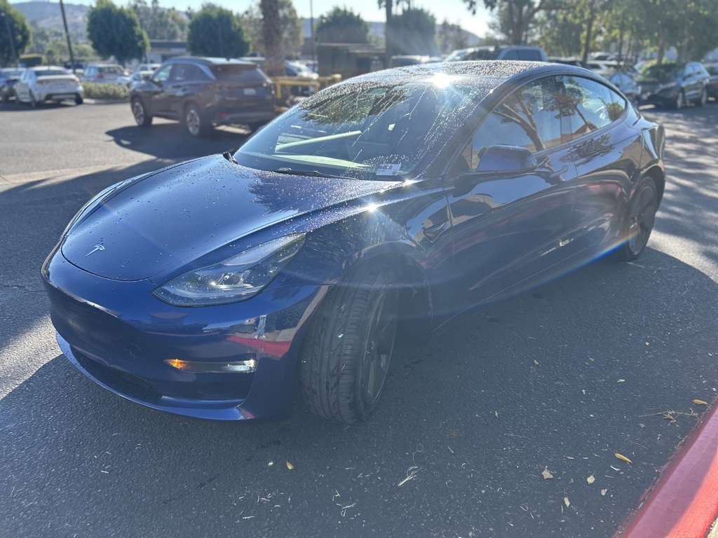 Used 2022 Blue Tesla Long Range image 3