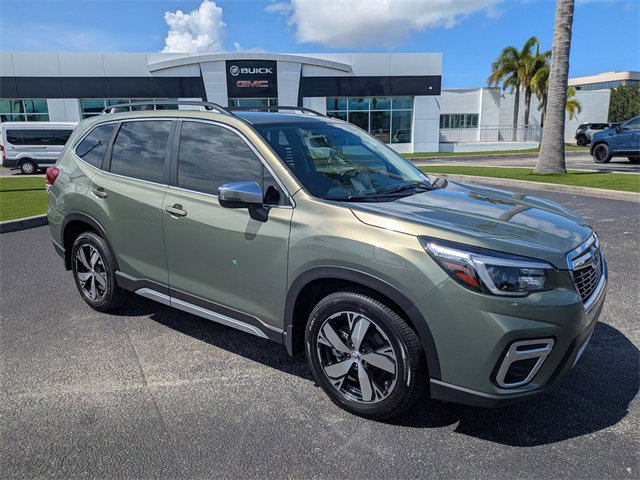 2021 Subaru Forester Touring photo 2