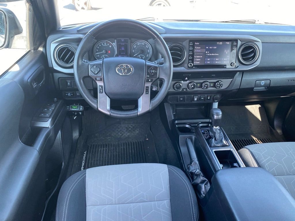 2020 Toyota Tacoma SR5 photo 8