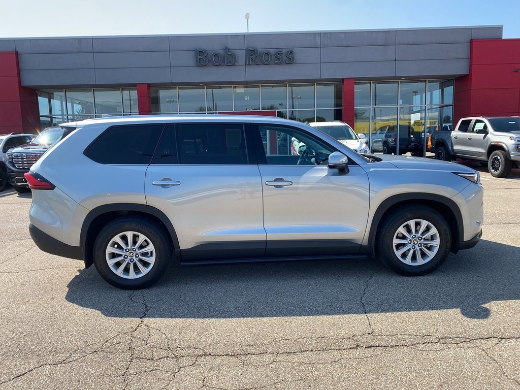 2024 Toyota Grand Highlander XLE's photo