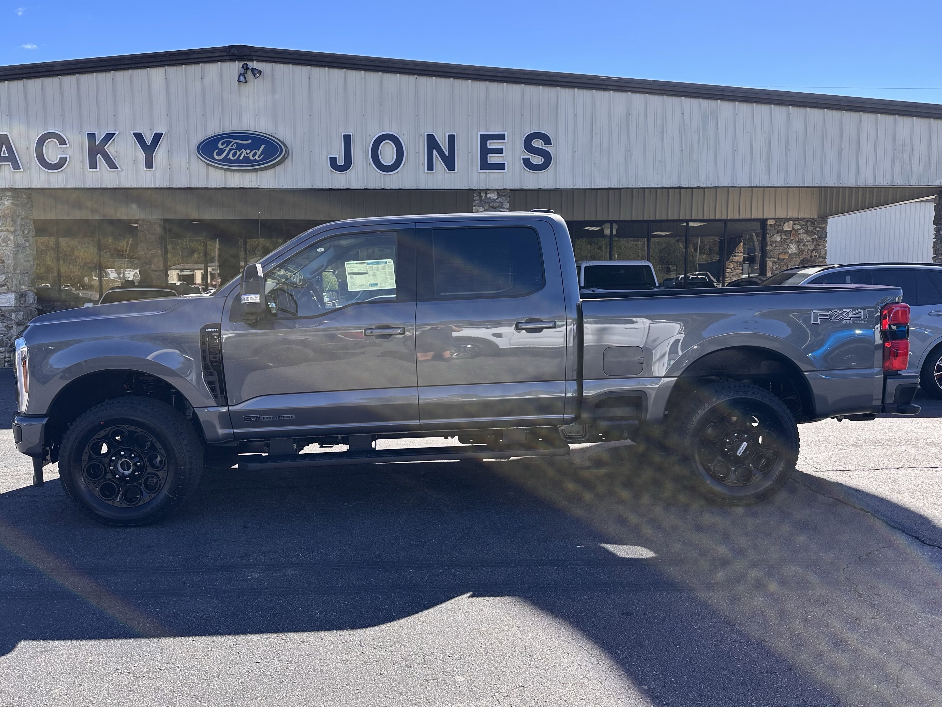 2026 Ford F-250 Super Duty Lariat's photo