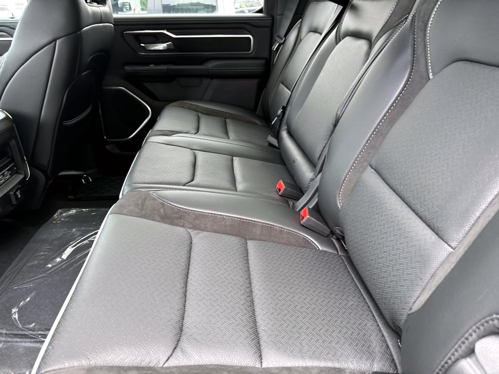 2025 Ram 1500 Laramie photo 10