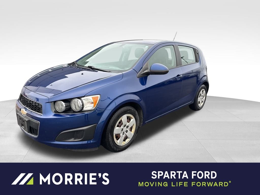 2014 Chevrolet Sonic LS's photo