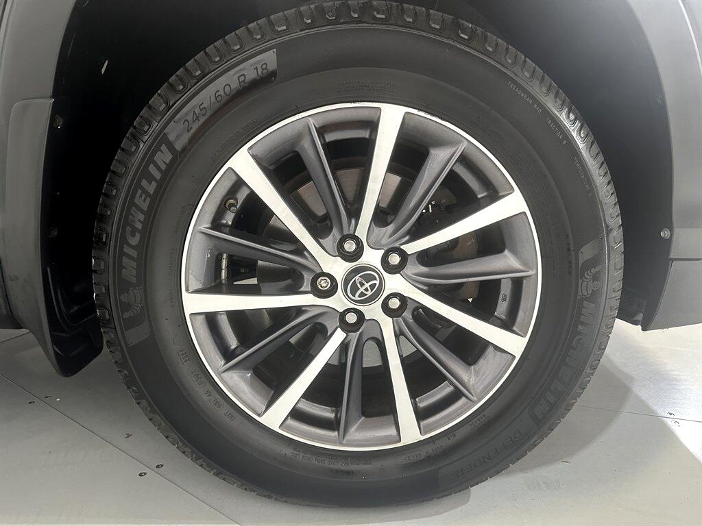 2018 Toyota Highlander XLE photo 39