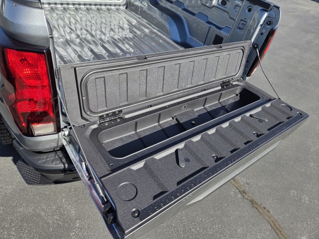 2026 Chevrolet Colorado Trail Boss photo 8