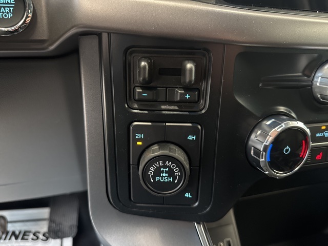 2025 Ford F-150 XLT photo 42