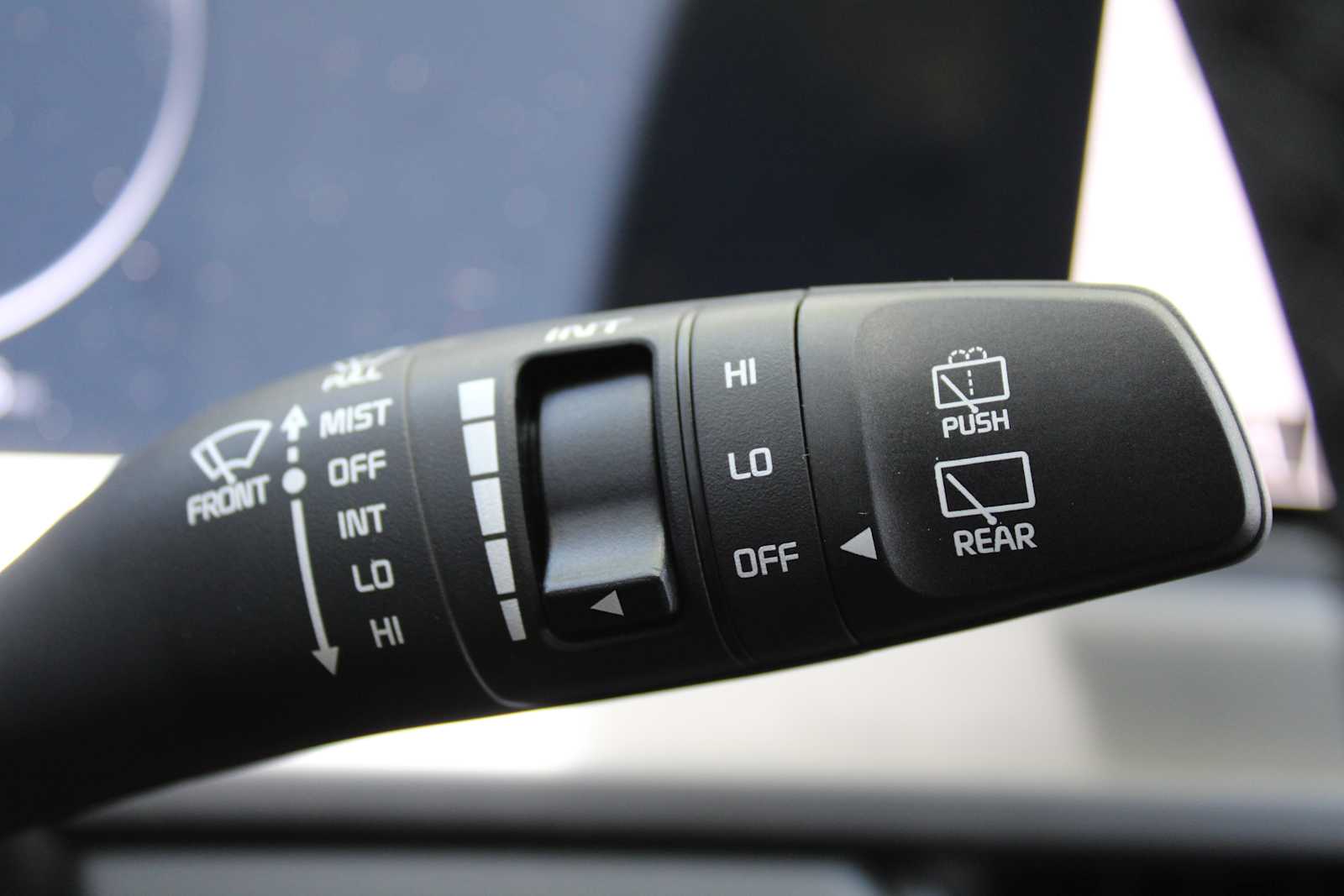 2025 Kia Seltos EX photo 26
