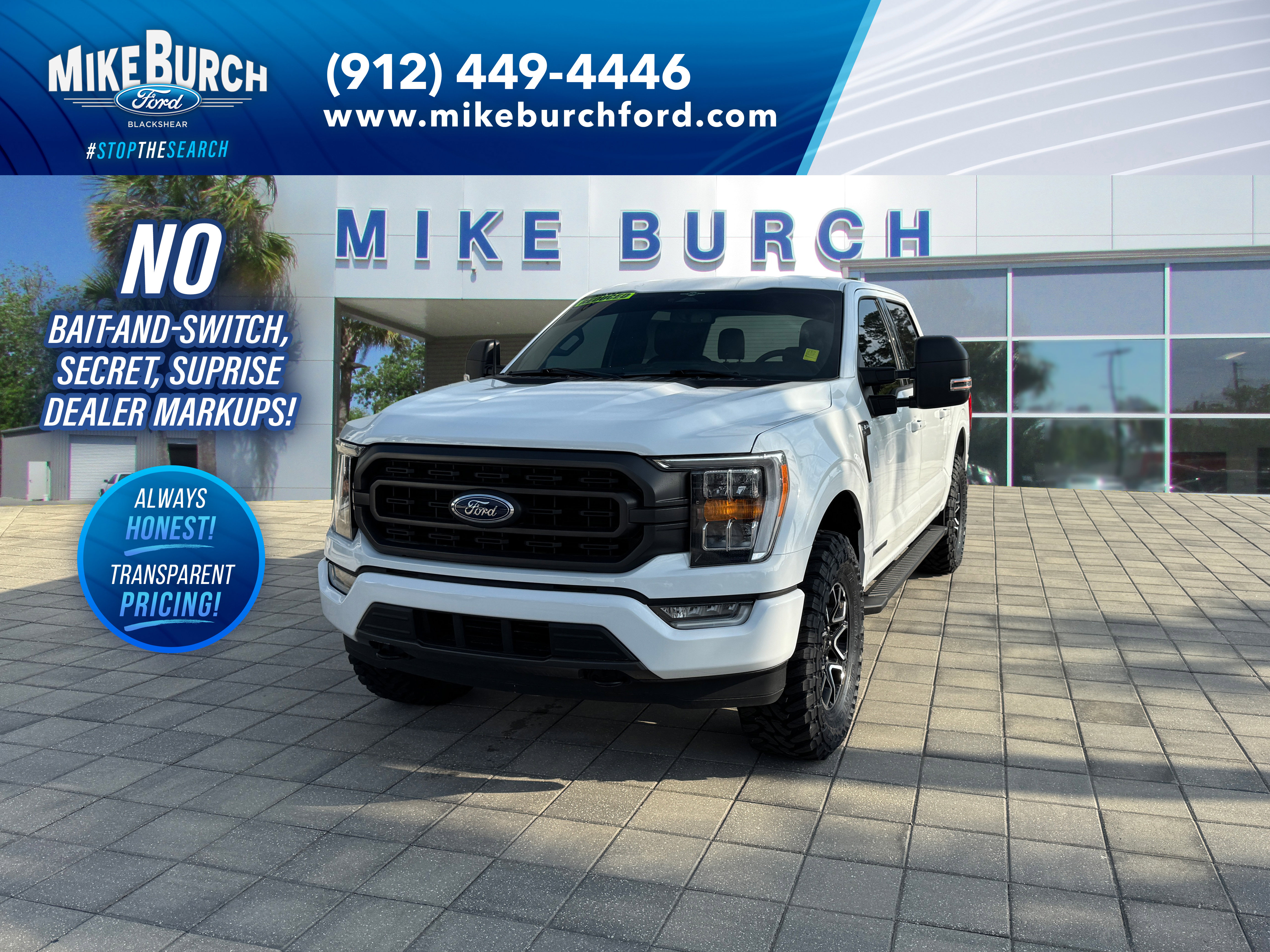 New 2023 Oxford White Ford XLT image 1