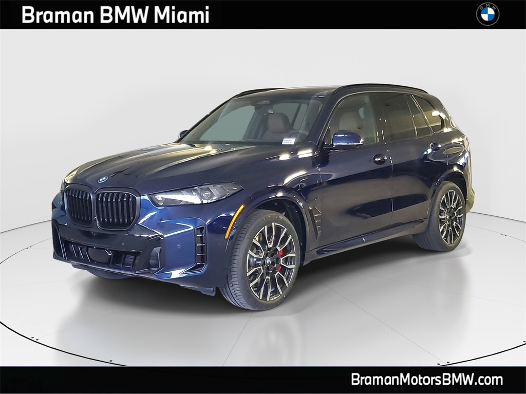 2026 BMW X5 50e's photo