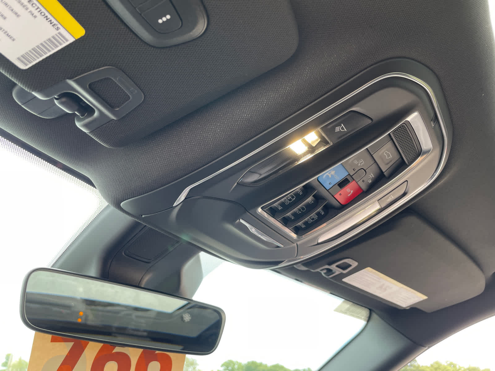 2025 Jeep Grand Cherokee Limited photo 28