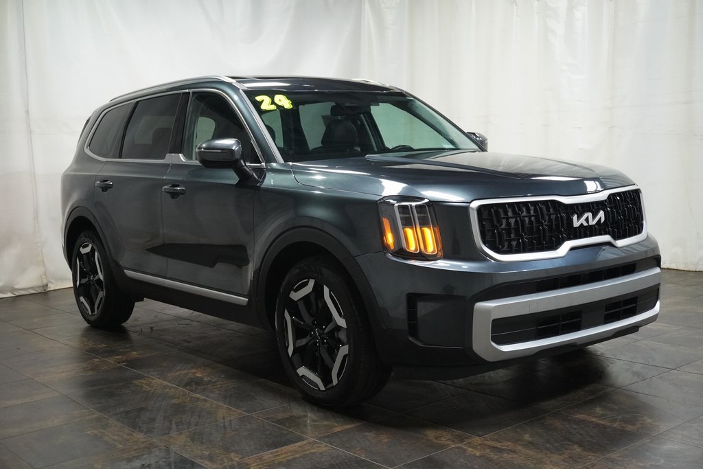2024 Kia Telluride EX's photo