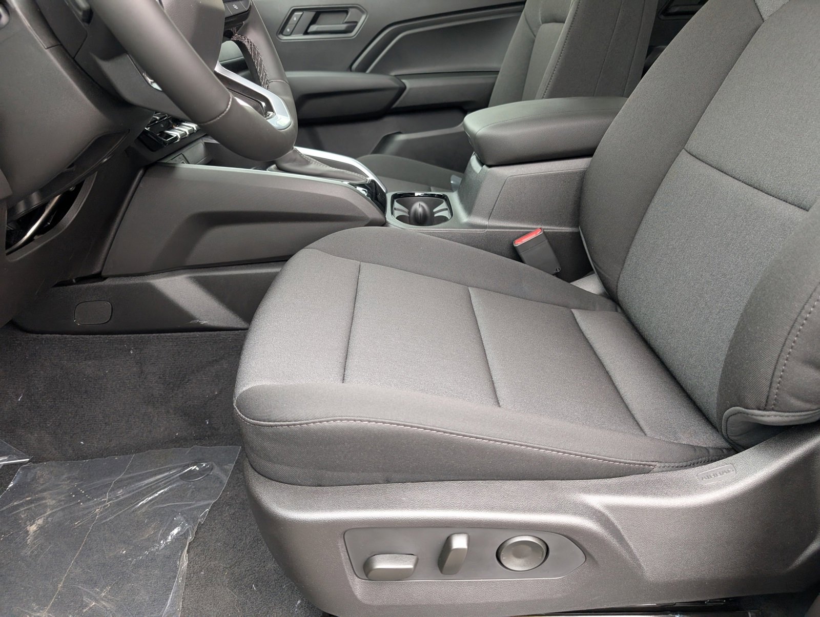 2026 Chevrolet Colorado Work Truck photo 6