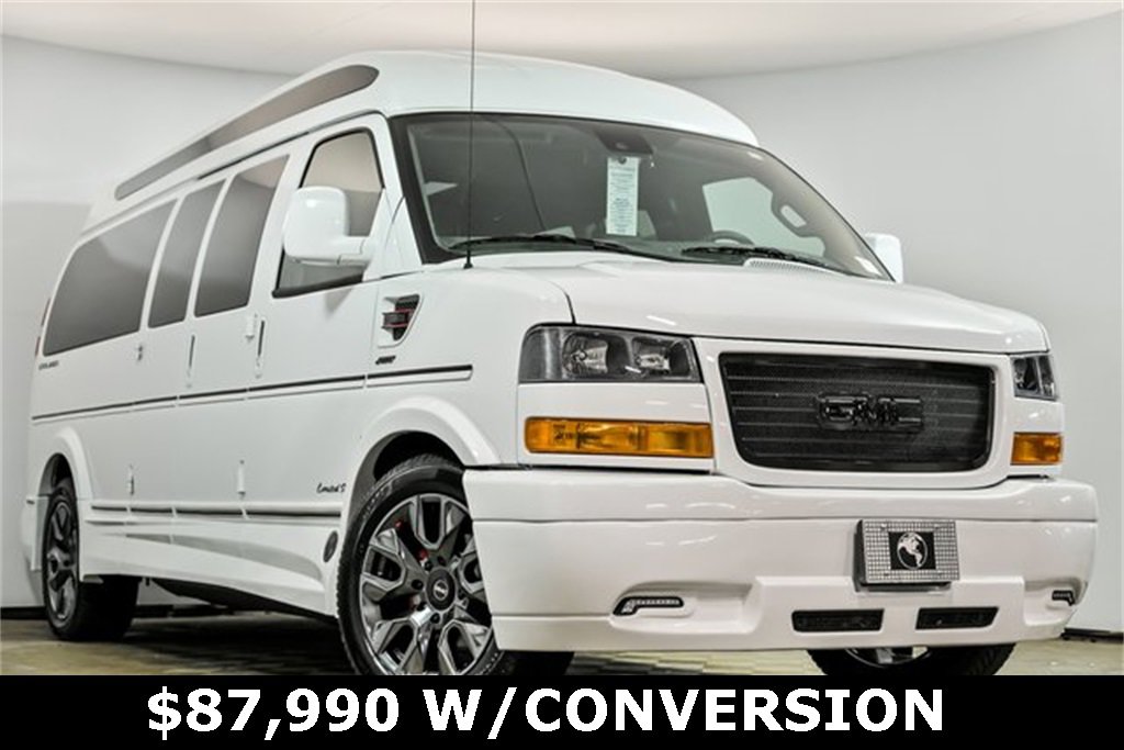 2025 GMC Savana Cargo Work Van's photo