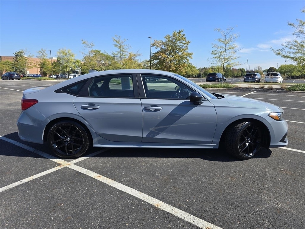 2022 Honda Civic Sport photo 9