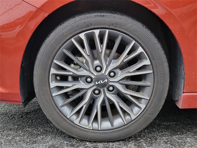 2023 Kia Forte GT-Line photo 11