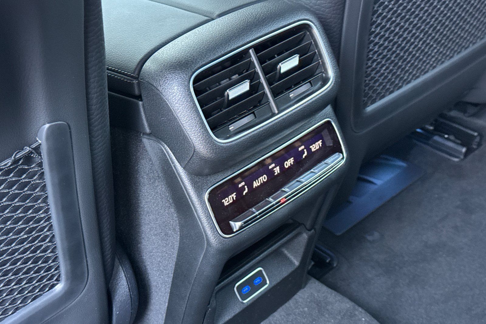 2025 Mercedes Benz GLS 580 4MATIC photo 23