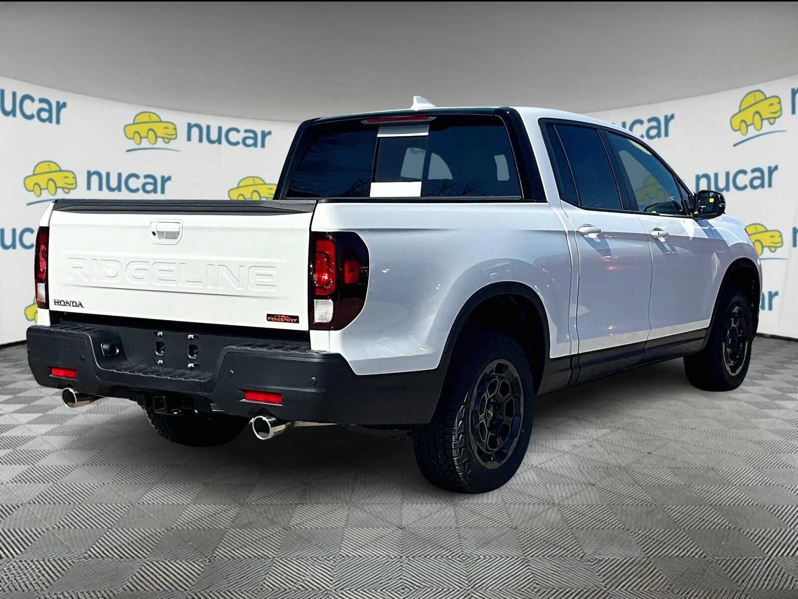 2025 Honda Ridgeline TrailSport photo 4