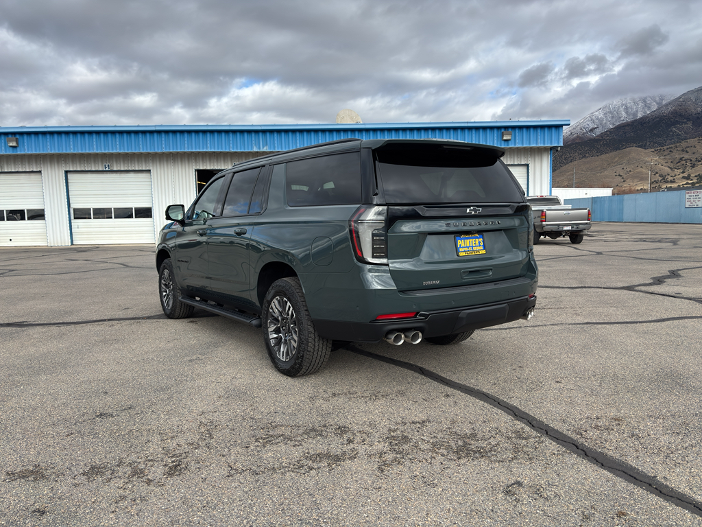 2026 Chevrolet Suburban Z71 photo 2