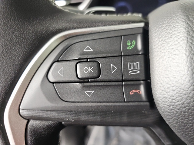 2025 Jeep Grand Cherokee Laredo X photo 18