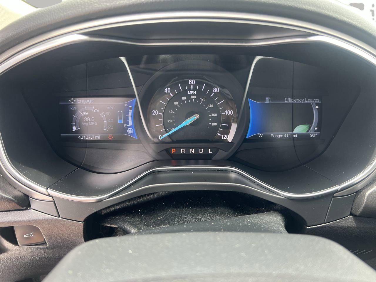 2018 Ford Fusion Hybrid S photo 26