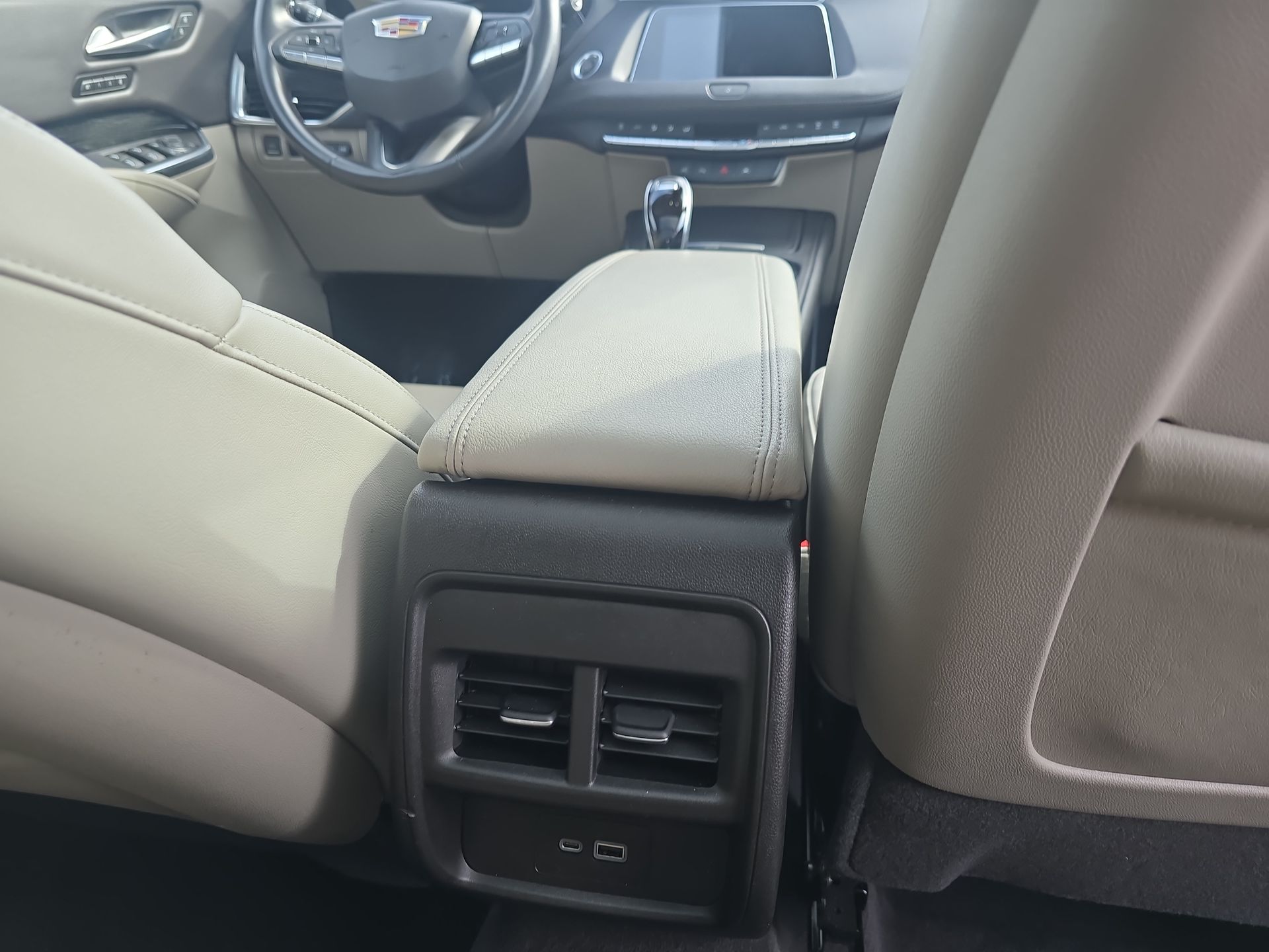 2022 Cadillac XT4 Premium Luxury photo 54
