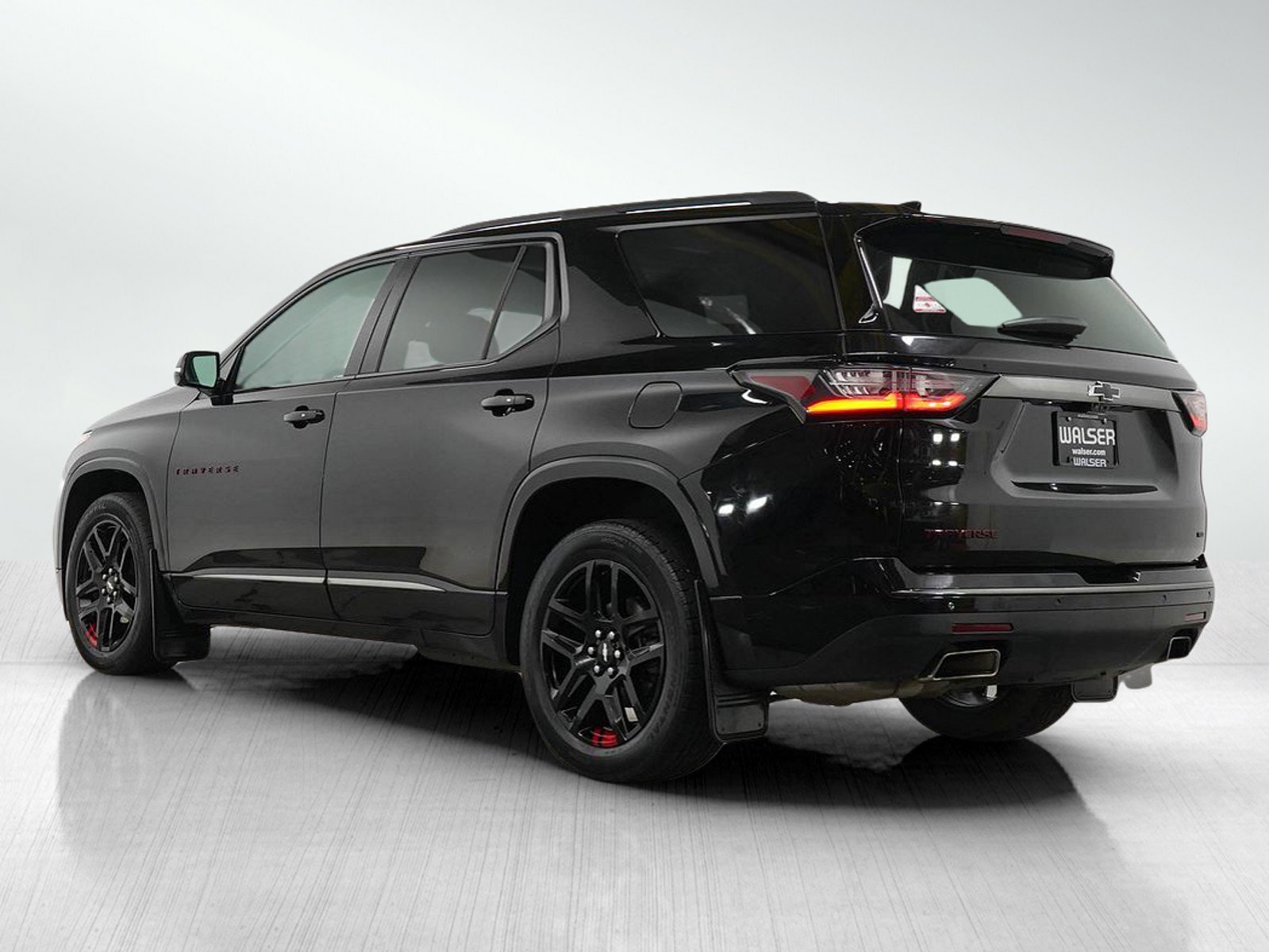 2020 Chevrolet Traverse Premier photo 3