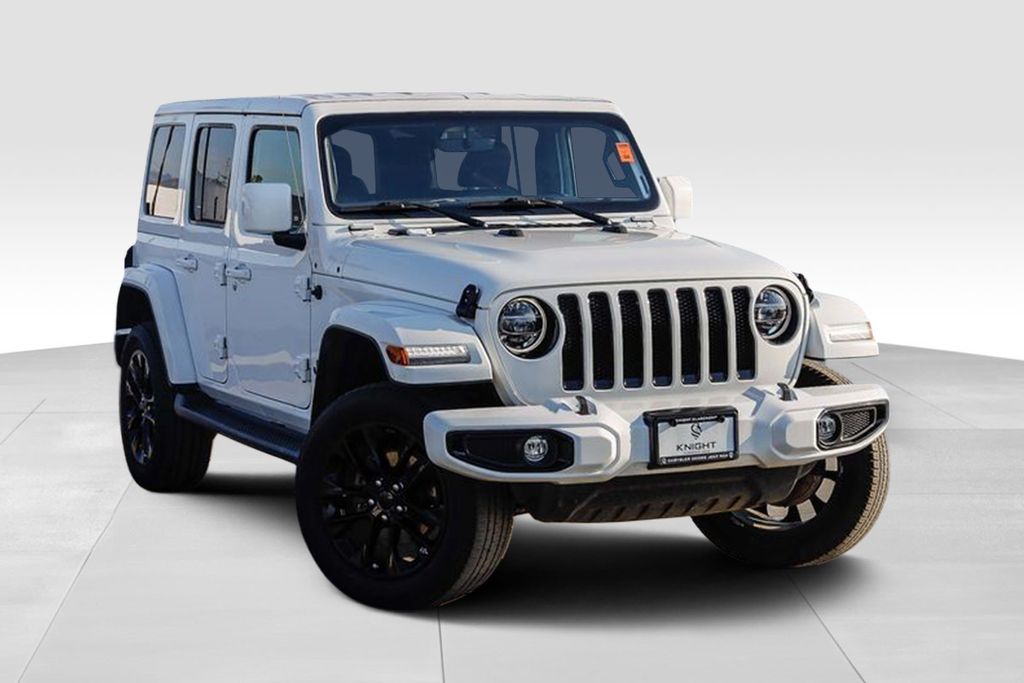 2022 Jeep Wrangler Unlimited Sahara High Altitude photo 2
