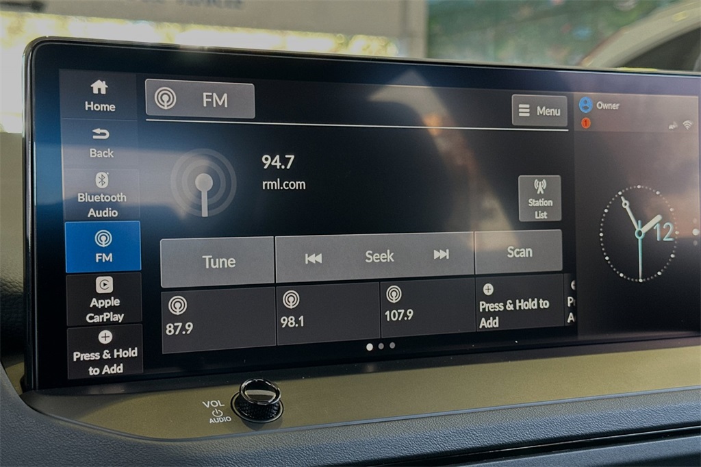 2025 Honda Accord Hybrid EX-L photo 17