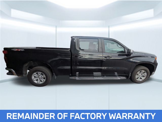 2023 Chevrolet Silverado 1500 LT photo 3