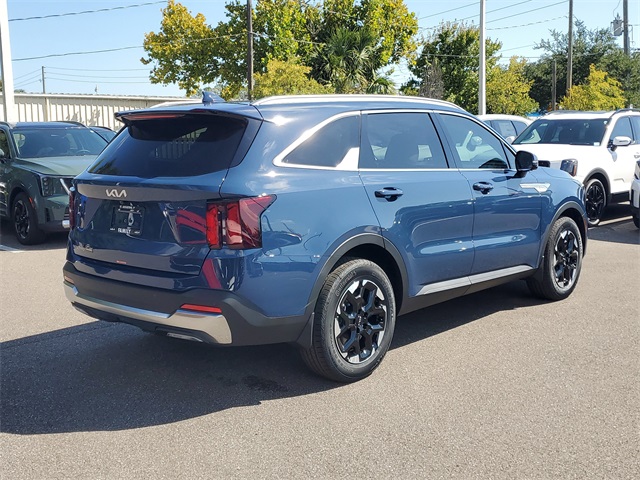 2026 Kia Sorento S photo 2