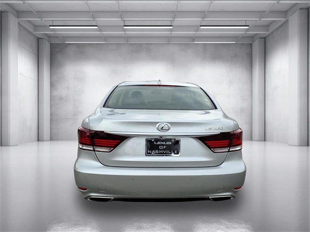 2015 Lexus LS 460 photo 4
