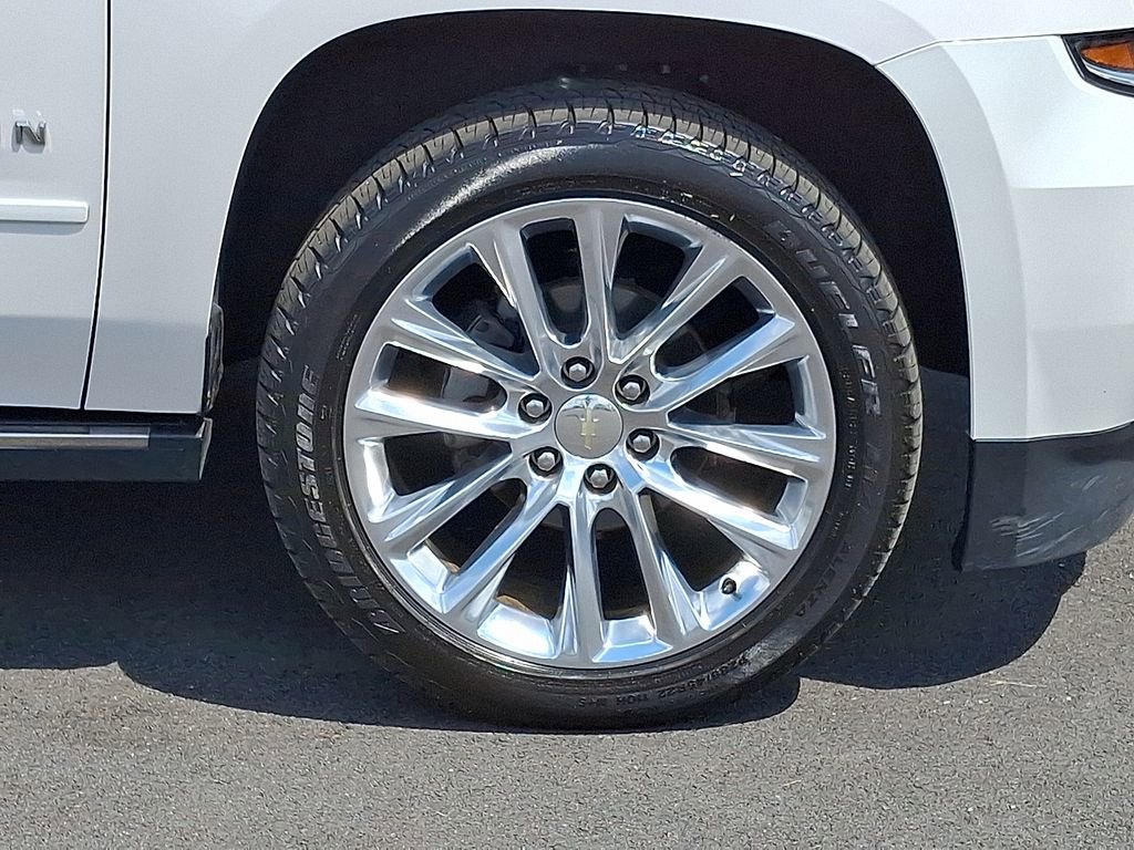 2019 Chevrolet Suburban Premier photo 6