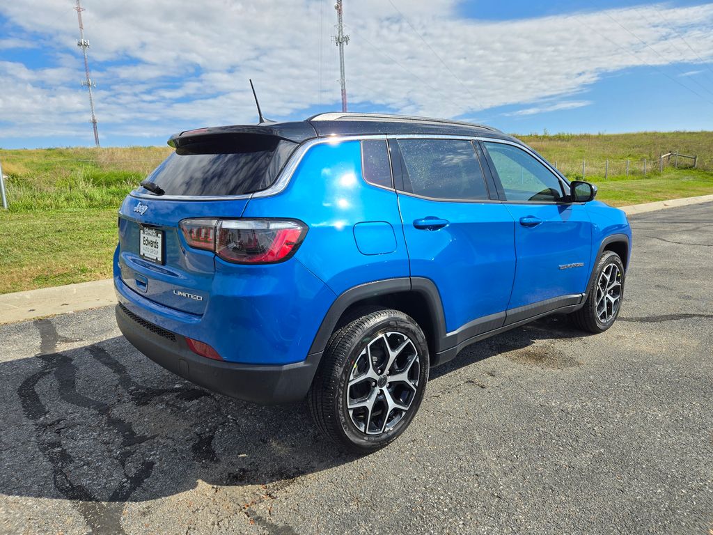 2026 Jeep Compass Limited photo 2